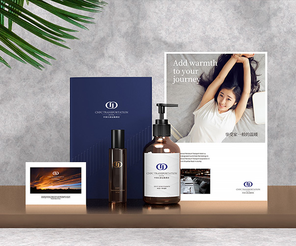 上海时尚服装Logo设计灵感：打造风格与影响力兼具的品牌标识